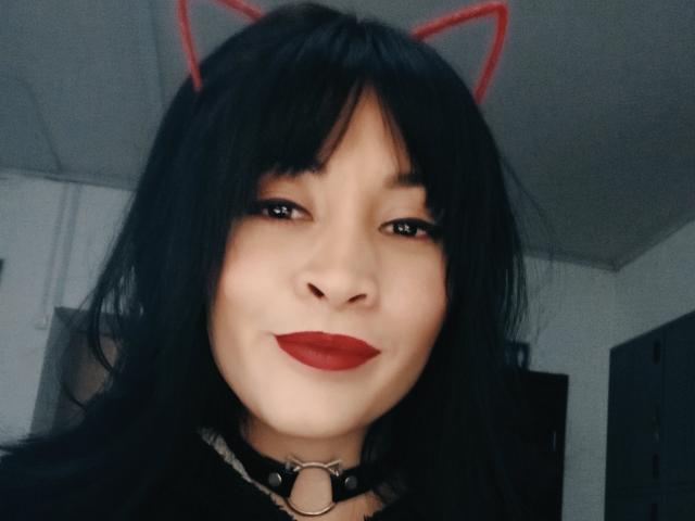 IsisDiosa - Live sex cam - 26094569