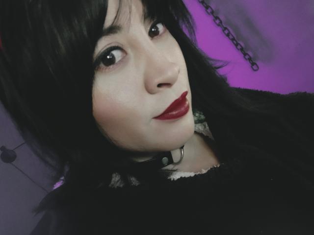 IsisDiosa - Élő pornó és szexkamera - 26094605