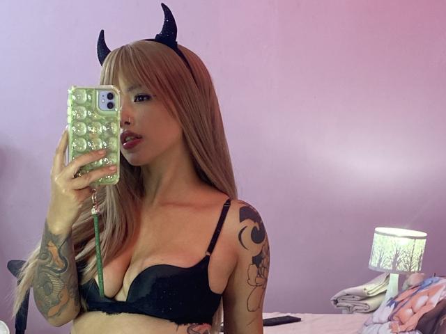 CarlaMiceli - Live porn &amp; sex cam - 26096261