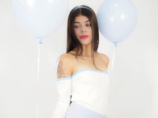KeityPears - Live Sex Cam - 26097905