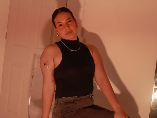 RachellBeaumont - сексуальная веб-камера в реальном времени - 26100949