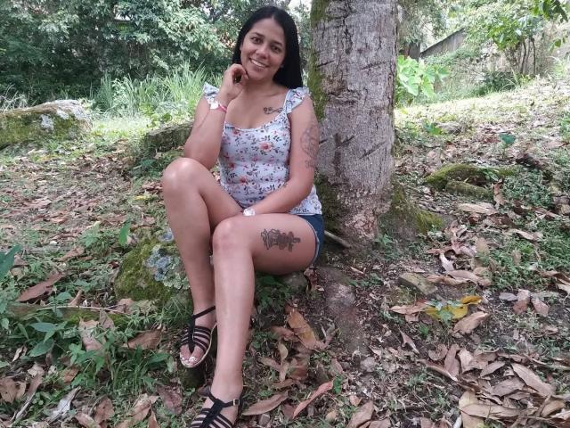 PauletteLoveX - Live Sex Cam - 26105753