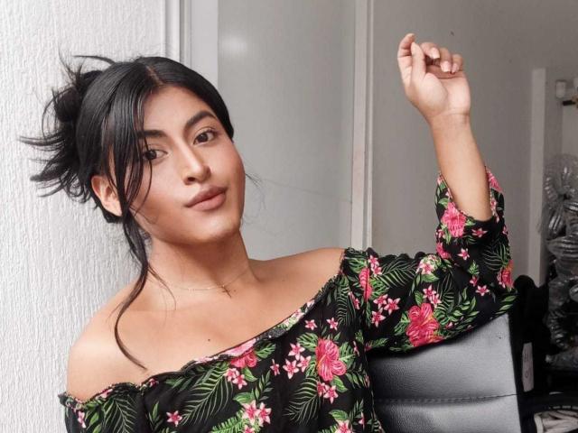 MichelleDenise - Sexe cam en vivo - 26106201