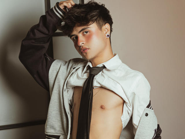 ElyanMatheus - Live porn &amp; sex cam - 26106461