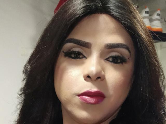 SquirtGabriela - פורנו בשידור חי ומצלמת סקס - 26114749