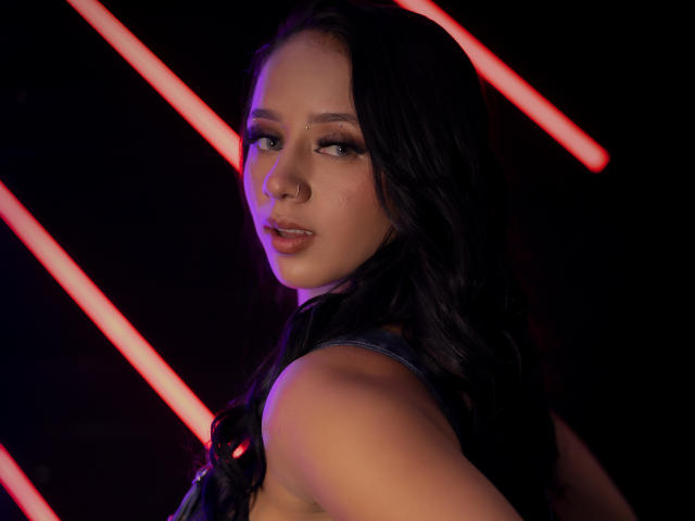 KloeThompson - Live sexe cam - 26124465