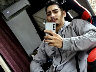 PerfectManIam - Live porn &amp; sex cam - 26126273