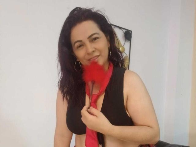 PamelaSmiths - Live porn &amp; sex cam - 26126609