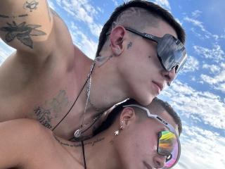 AlejoAlex - сексуальная веб-камера в реальном времени - 26127497