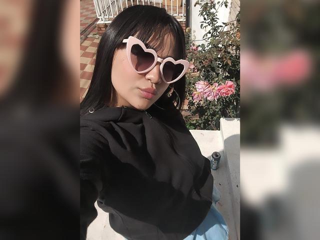 KarinaBlake - Sexe cam en vivo - 26131665