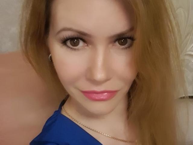 EvaNeon - Live sex cam - 26132413