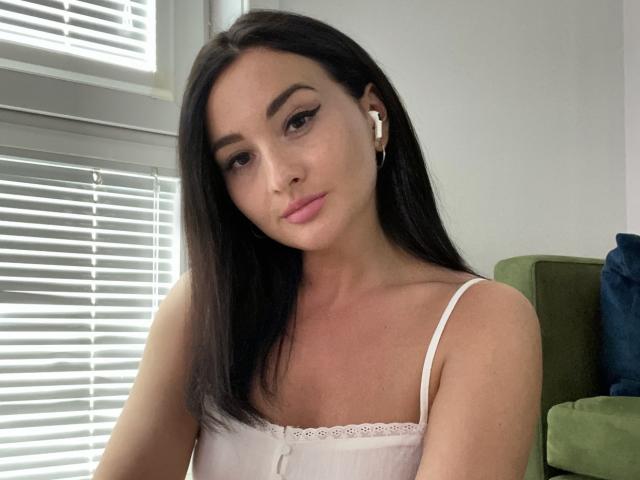 Dionisia - Live sex cam - 26134149