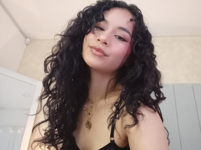 HeilyPeterson - Live porn &amp; sex cam - 26137253