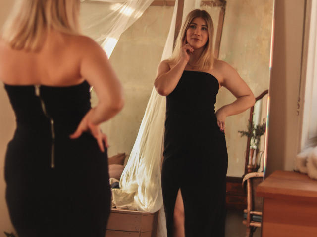 CassandraGood - Live porn &amp; sex cam - 26140345