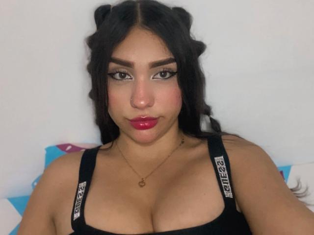 EmmaRubis - сексуальная веб-камера в реальном времени - 26141125