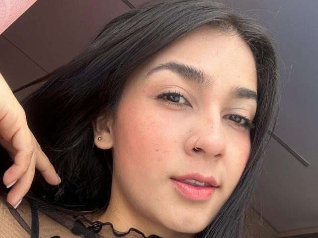 KarolReyes - Live sex cam - 26143005