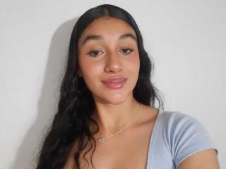 ValentinaCruz69 - Live porn &amp; sex cam - 26143657