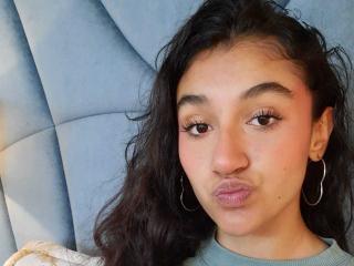 ValentinaCruz69 - Live porn &amp; sex cam - 26143665