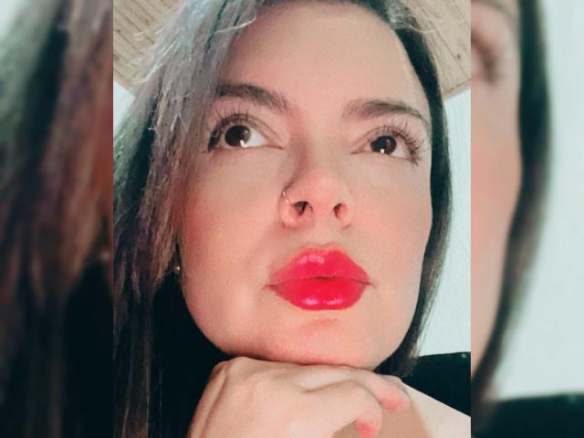 SamanthaGarces - Live porn &amp; sex cam - 26146533