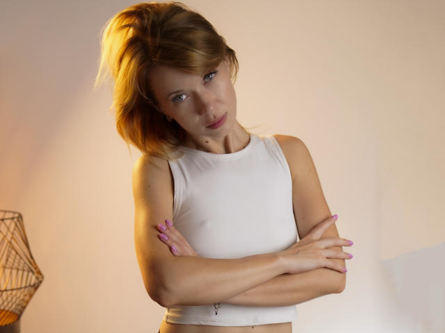 MisEmmaWonder - Live porn &amp; sex cam - 26150657