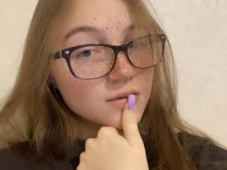 ArrinaWair - Live porn &amp; sex cam - 26150837