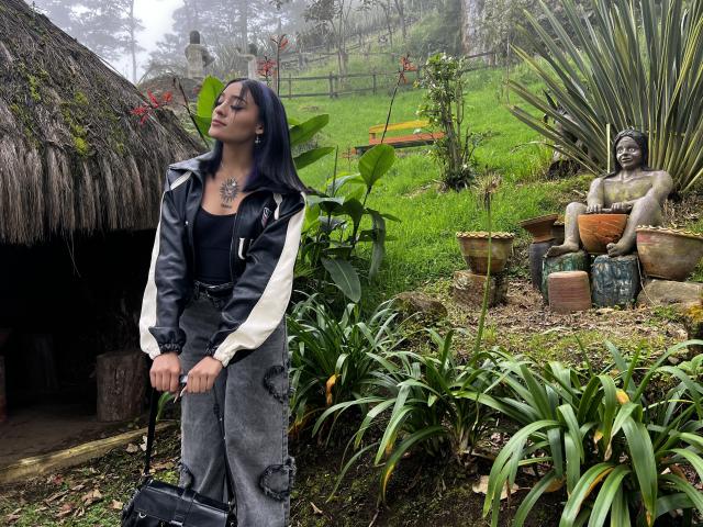 SalomeMille - Élő pornó és szexkamera - 26157153