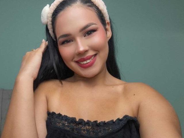 CarolineWill - Live sexe cam - 26157225