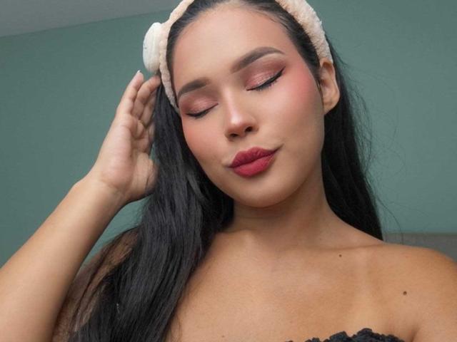 CarolineWill - Live porno og sexkamera - 26157229