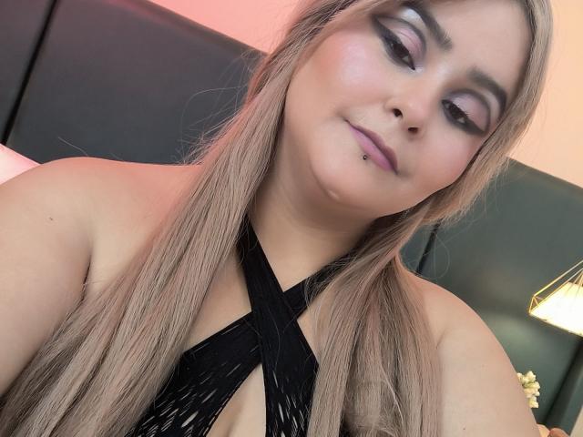 FlaviaSaenz - сексуальная веб-камера в реальном времени - 26157329