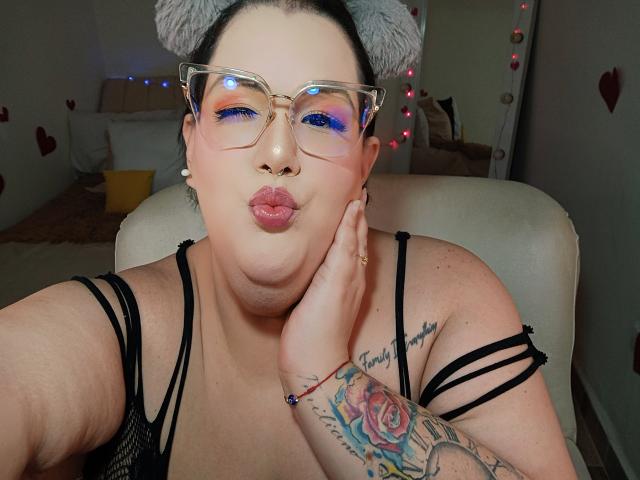 GiannaMorrys - Live porn &amp; sex cam - 26160737
