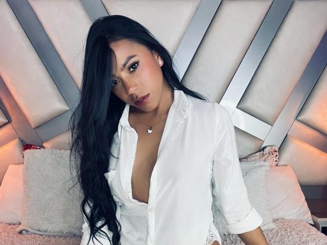 Amberv - Élő pornó és szexkamera - 26164581