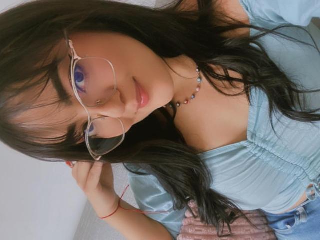 LizetDavies - Sexe cam en vivo - 26172893