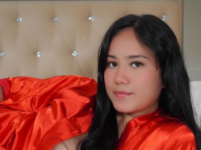 EmmaLambert - Live sex cam - 26174017