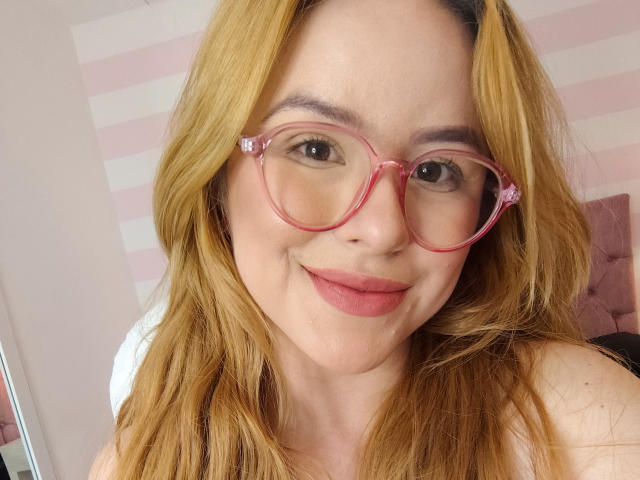 AshleyCampbell - Live porn &amp; sex cam - 26186169