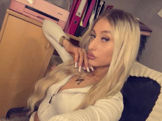 NatalieSusse-hot - Live porn &amp; sex cam - 26189069