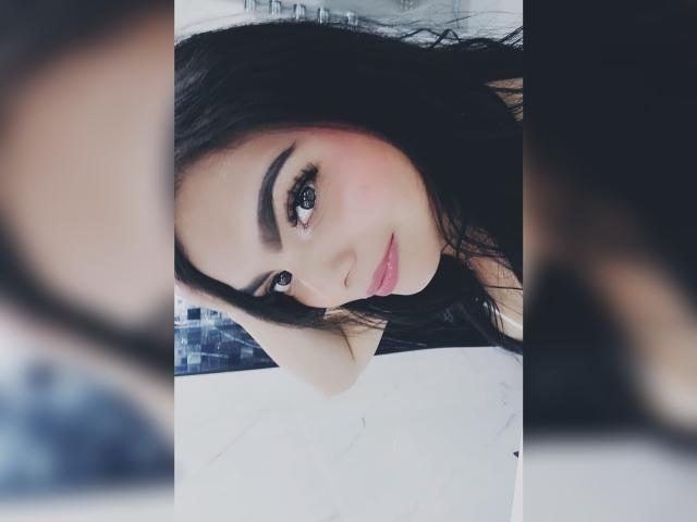 CarlaFiorell - сексуальная веб-камера в реальном времени - 26190613