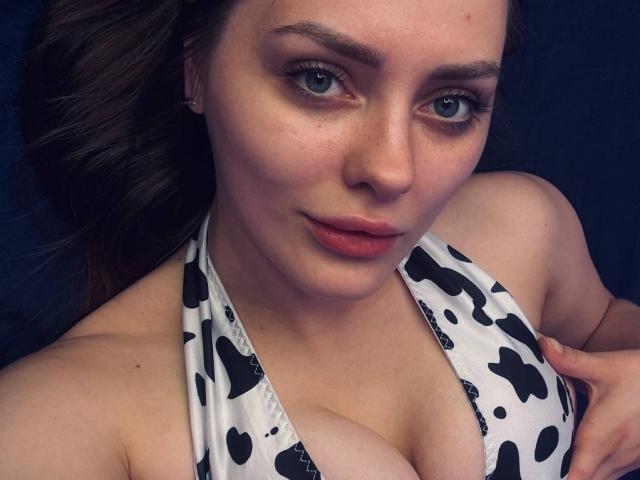 TenderAmberr - Live sex cam - 26195017