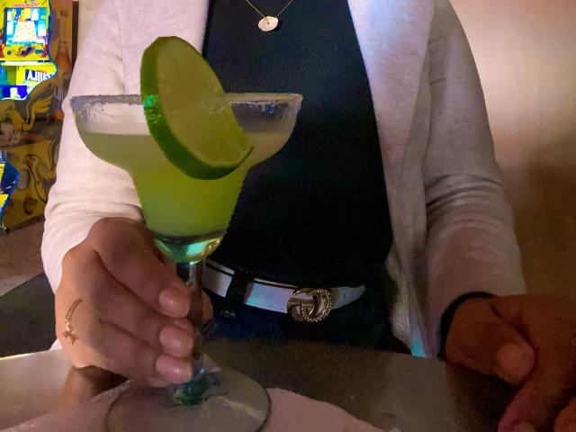 SophieSonyas - Live sex cam - 26199773