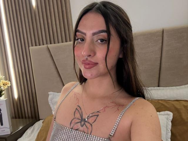 NaireaBeaumont - Live porn &amp; sex cam - 26203193