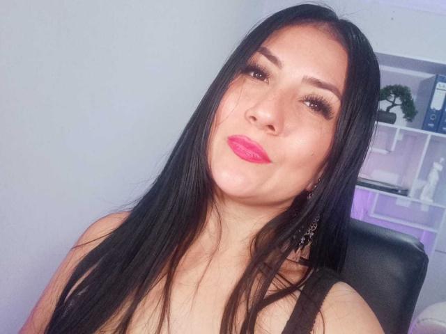KatyaScott - Live sexe cam - 26204905