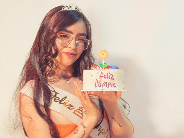 EvaMcAllister - Live sex cam - 26206553