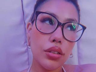 RebbekaBhons - Live porn &amp; sex cam - 26208373