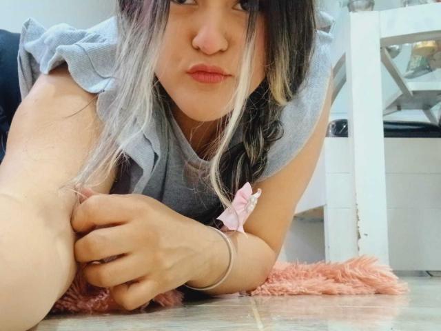 MiaJhonss - Live porn &amp; sex cam - 26209865