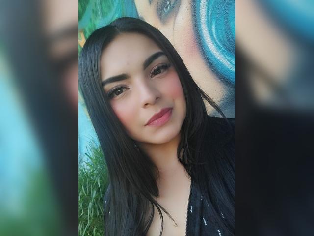 CarlaFiorell - Live porn &amp; sex cam - 26211085