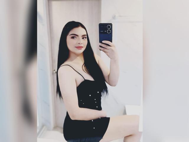 CarlaFiorell - сексуальная веб-камера в реальном времени - 26211501