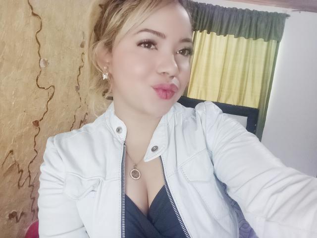 TatianaRossi - Live porn &amp; sex cam - 26211961