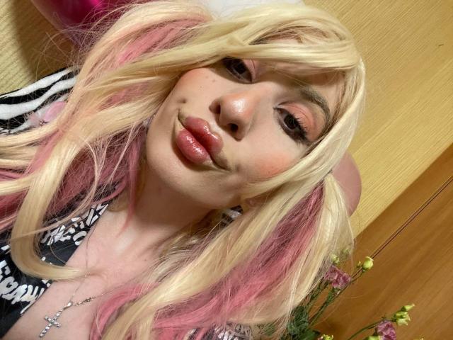 ElzaKomx - Sexe cam en vivo - 26213485