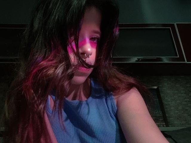 Ostella - сексуальная веб-камера в реальном времени - 26213993