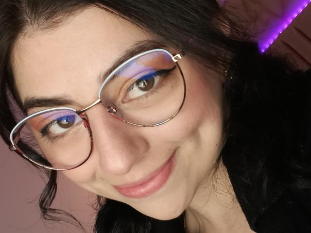 AnntonellaWatson - Live sex cam - 26216077