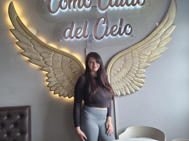 katherinLatin - Live sex cam - 26218093